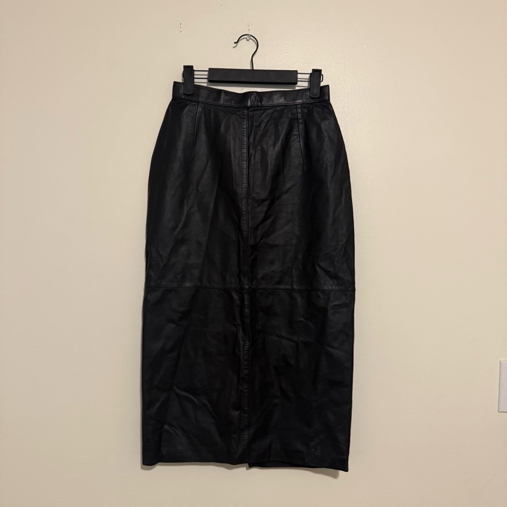 Classic Black Faux Leather High-Waist Pencil Skirt
